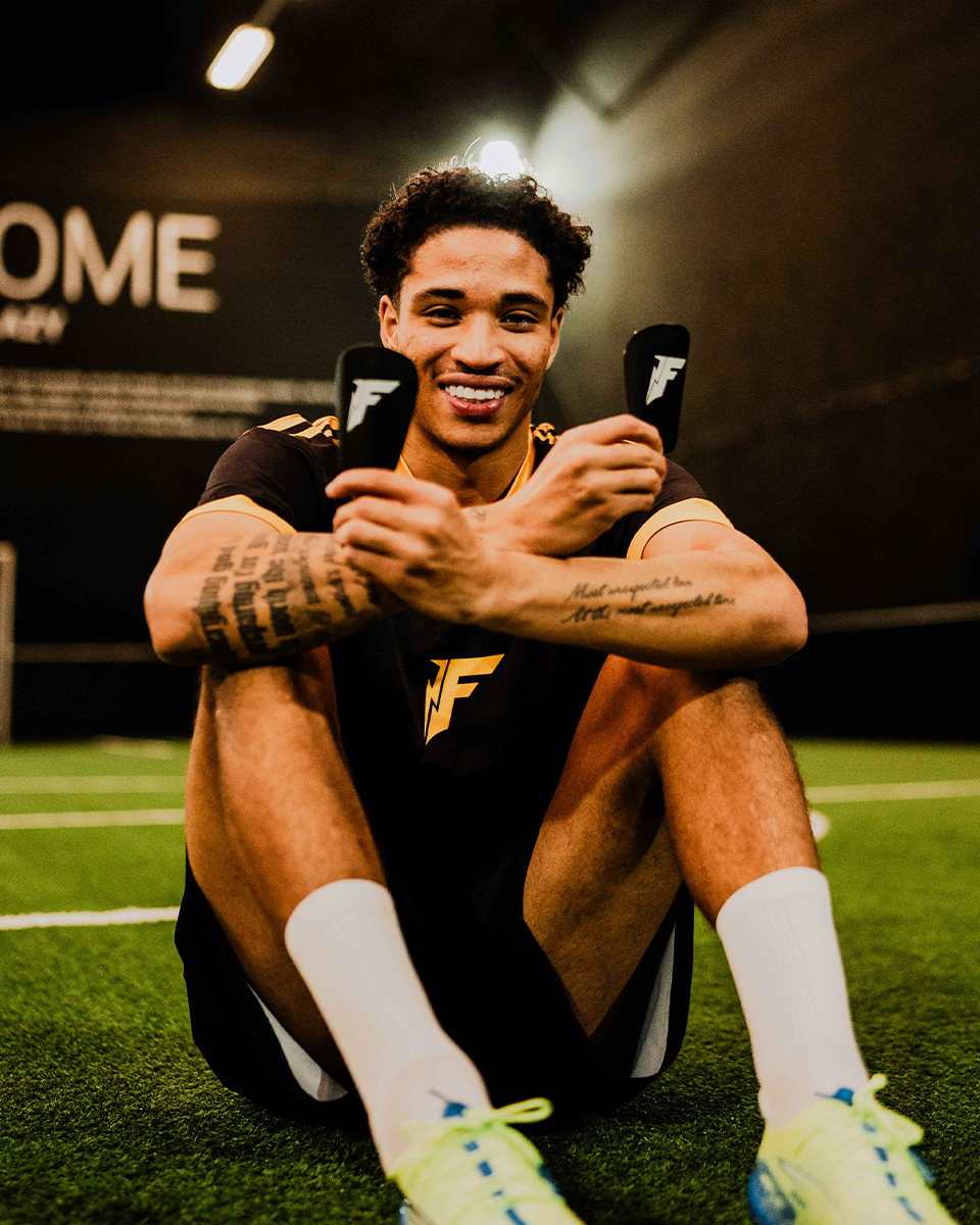 Back2football Bundle - Mini Shin Pads