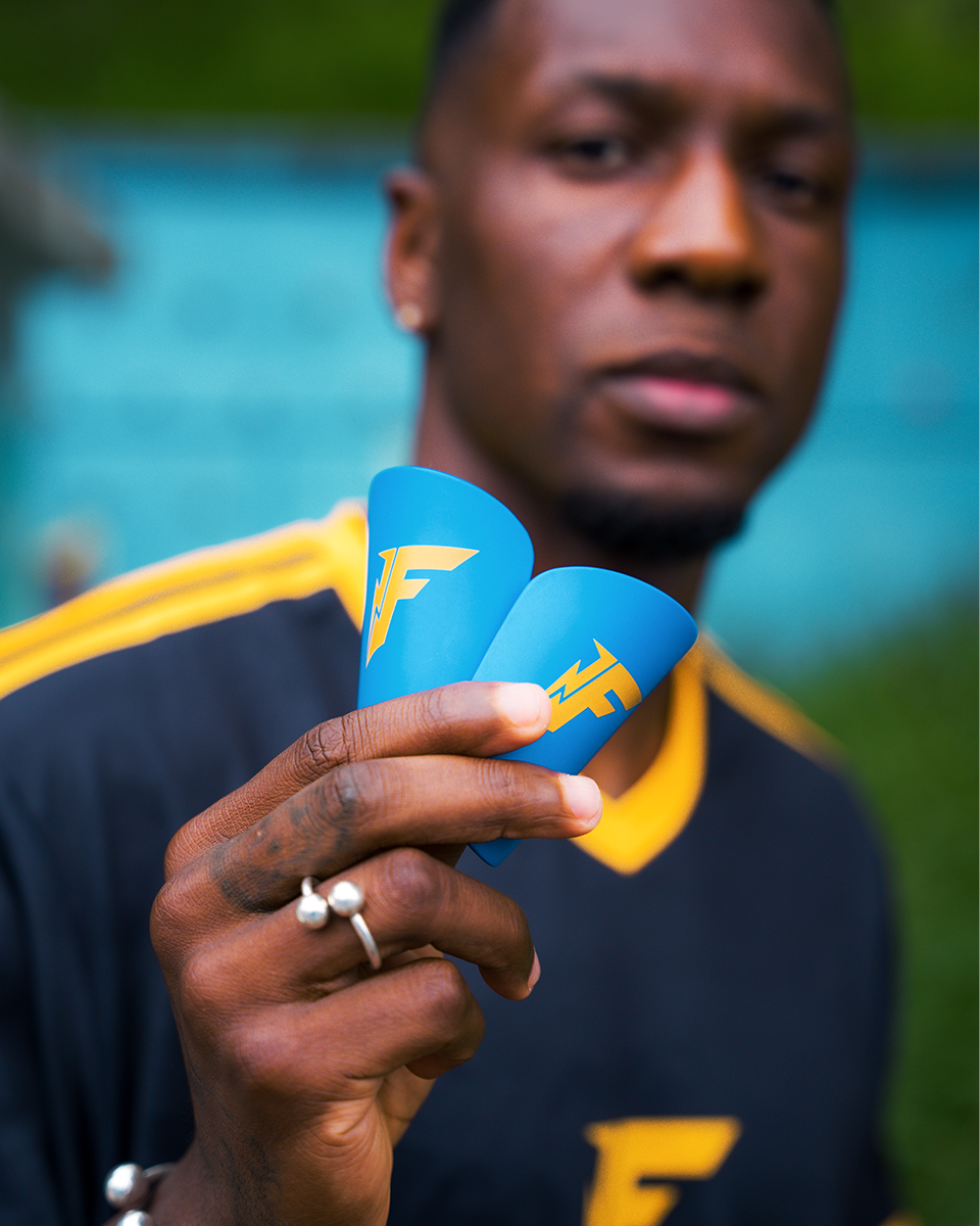 Mini Espinilleras FLAIR<br>