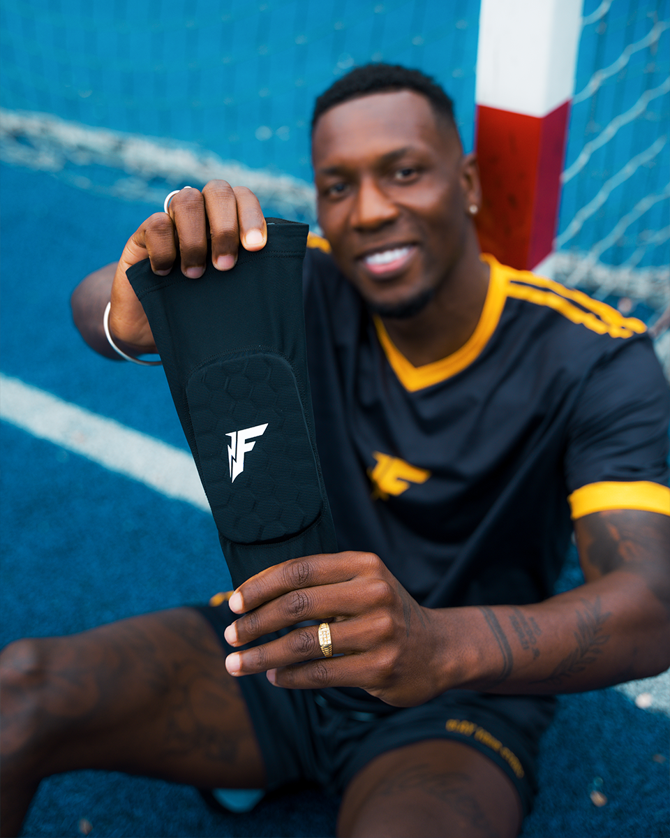 Ultimatives Paket – Integrierte Schienbeinschoner für Kinder